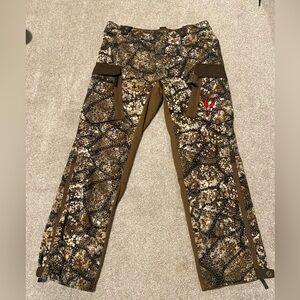 Badlands Ascend Hunting Pants in Approach FX pattern Men’s Large Fleece Camo
